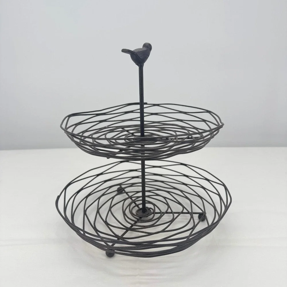 N/A rustic tier